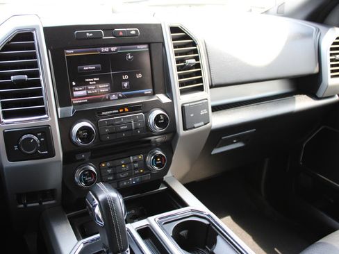 Used 2015 Ford F150 Lariat w/ Equipment Group 502A Luxury image 13