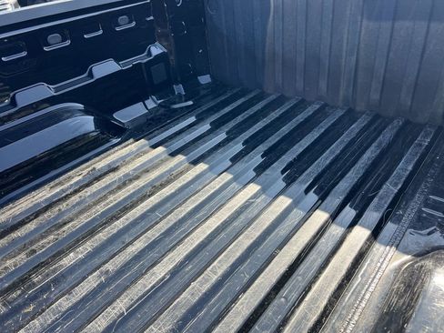 Used 2024 Chevrolet Colorado W/T w/ WT Convenience Package image 18