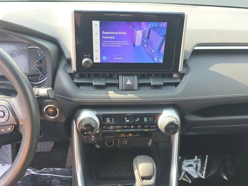 Used 2023 Toyota RAV4 XLE image 22