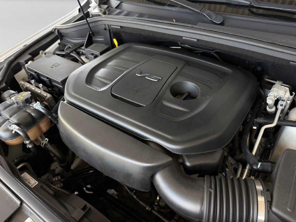 Used 2021 Jeep Grand Cherokee Limited X RWD image 31
