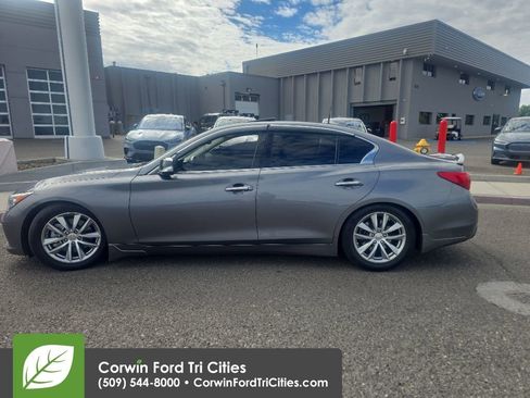 Used 2015 INFINITI Q50 Premium w/ Navigation Package AWD/4WD image 8