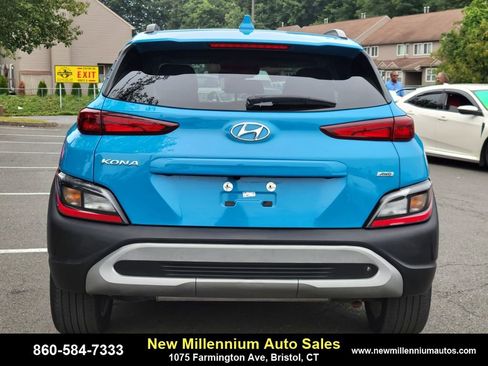 Used 2023 Hyundai Kona SEL w/ Cargo Package image 4