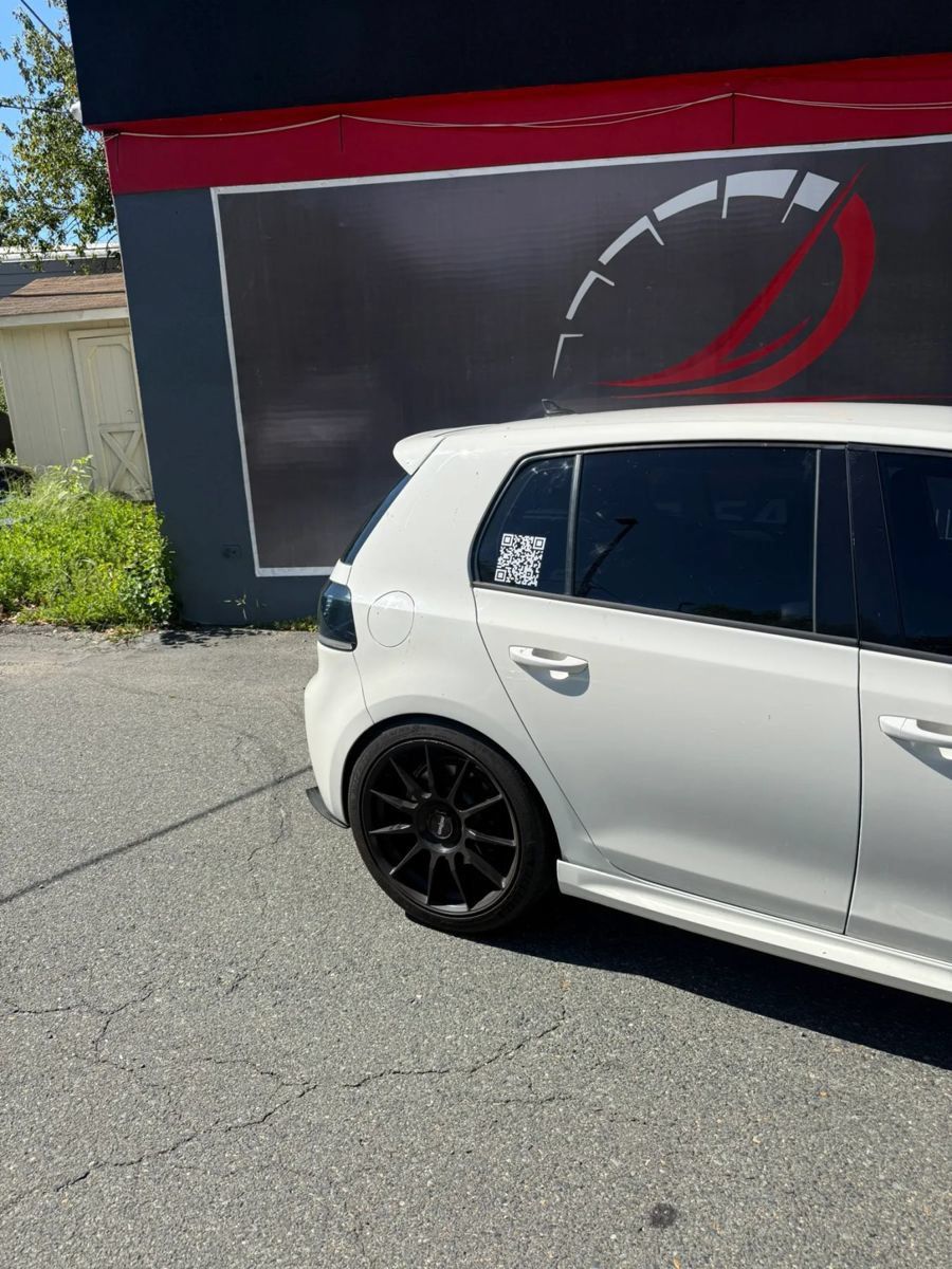 Used 2013 Volkswagen Golf R 4-Door AWD/4WD image 4