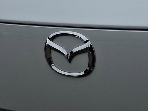 Used 2025 MAZDA CX-50 AWD 2.5 Hybrid w/ Premium Pkg image 34