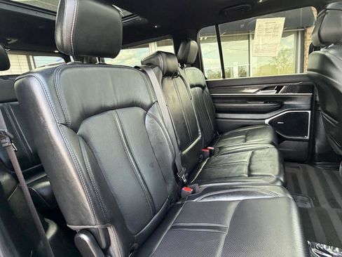 Used 2022 Jeep Wagoneer Series II w/ Premium Group I image 28