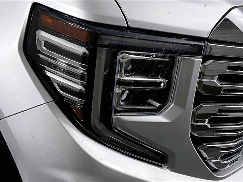 Used 2022 GMC Sierra 1500 Denali w/ Denali Reserve Package RWD image 30