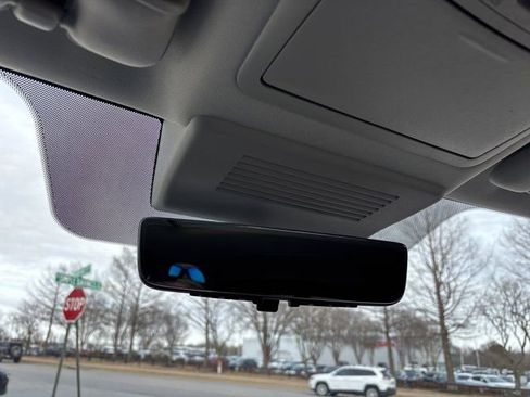 Used 2024 INFINITI QX80 Luxe image 48