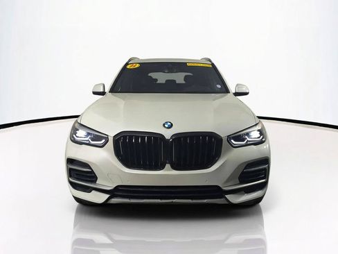 Used 2023 BMW X5 xDrive40i w/ Premium Package AWD/4WD image 3