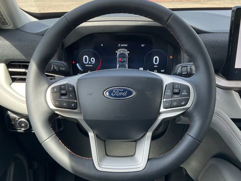 New 2026 Ford Explorer Active w/ Active Comfort Package image 52