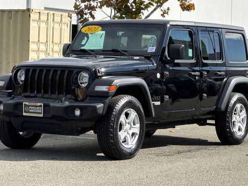 Used 2021 Jeep Wrangler Unlimited Sport image 8