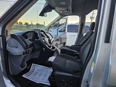 Used 2017 Ford Transit 150 XLT image 16