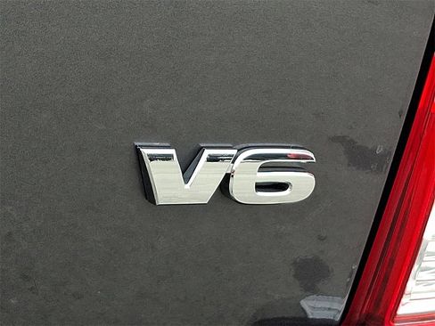 Used 2017 Toyota Tacoma SR5 w/ Tow Package image 29