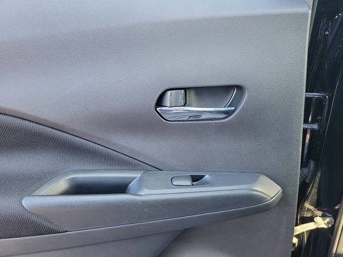 Certified 2023 Nissan Kicks SV image 12