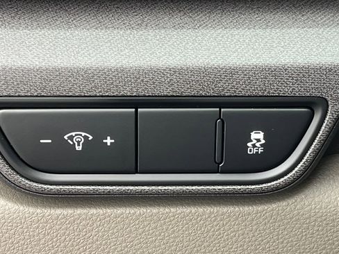 New 2026 Kia Carnival EX image 18