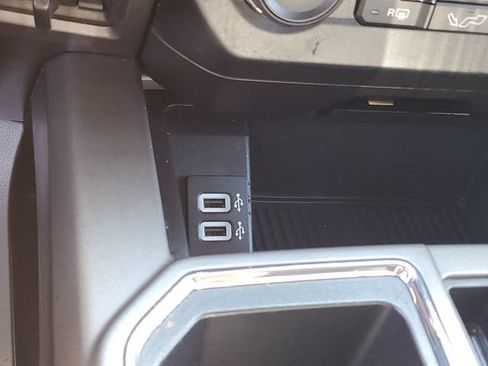 Used 2018 Ford F150 XLT w/ Equipment Group 302A Luxury AWD/4WD image 28