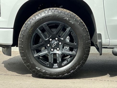 New 2026 Chevrolet Silverado 1500 Custom w/ Turbomax Blackout Package RWD image 24