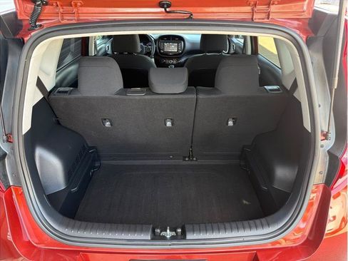 Used 2020 Kia Soul LX FWD image 23
