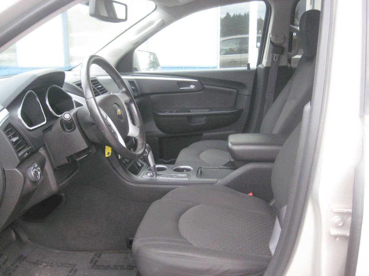 Used 2012 Chevrolet Traverse LT AWD/4WD image 5