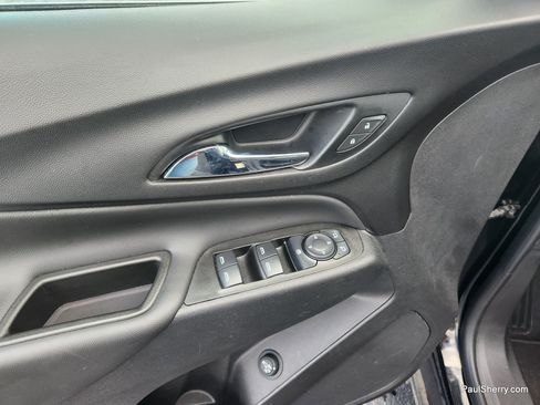 Used 2021 Chevrolet Equinox LT FWD image 20