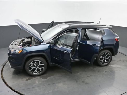 New 2026 Jeep Compass Limited image 63