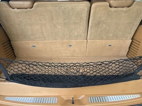 Used 2017 Cadillac Escalade Platinum RWD image 47