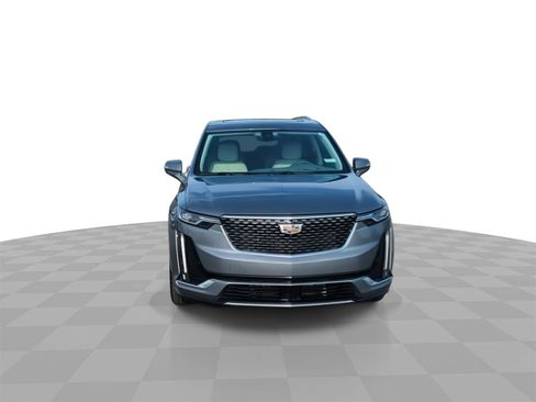 Certified 2020 Cadillac XT6 Premium Luxury image 3