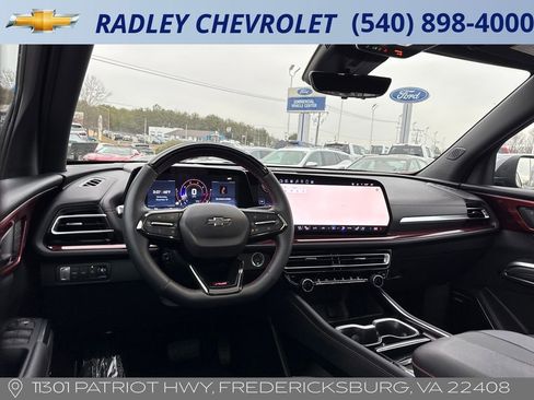 Certified 2024 Chevrolet Traverse RS w/ LPO, Floor Liner Package image 23