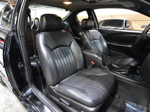 Used 2001 Chevrolet Monte Carlo SS w/ Preferred Equipment Group FWD image 27
