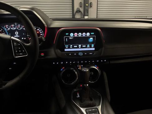 Used 2017 Chevrolet Camaro ZL1 RWD image 18