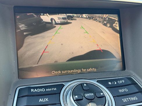 Used 2011 INFINITI G25 Journey w/ Moonroof Pkg image 18