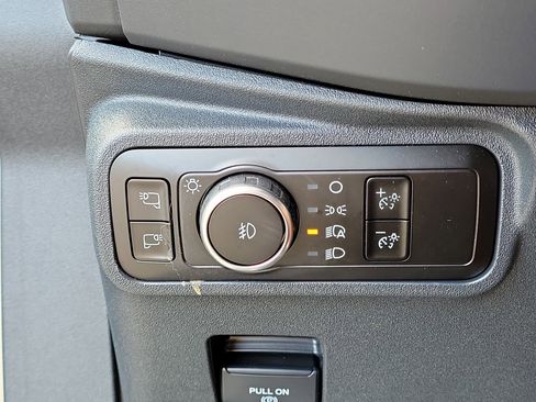 Used 2025 Ford Bronco Outer Banks AWD/4WD image 34