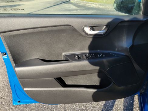 Used 2022 Kia Rio S image 11