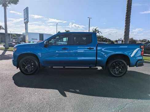 Used 2024 Chevrolet Silverado 1500 Custom image 7