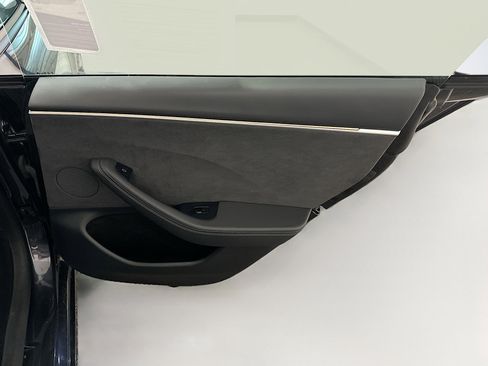 Used 2024 Tesla Model 3 Long Range AWD/4WD image 33