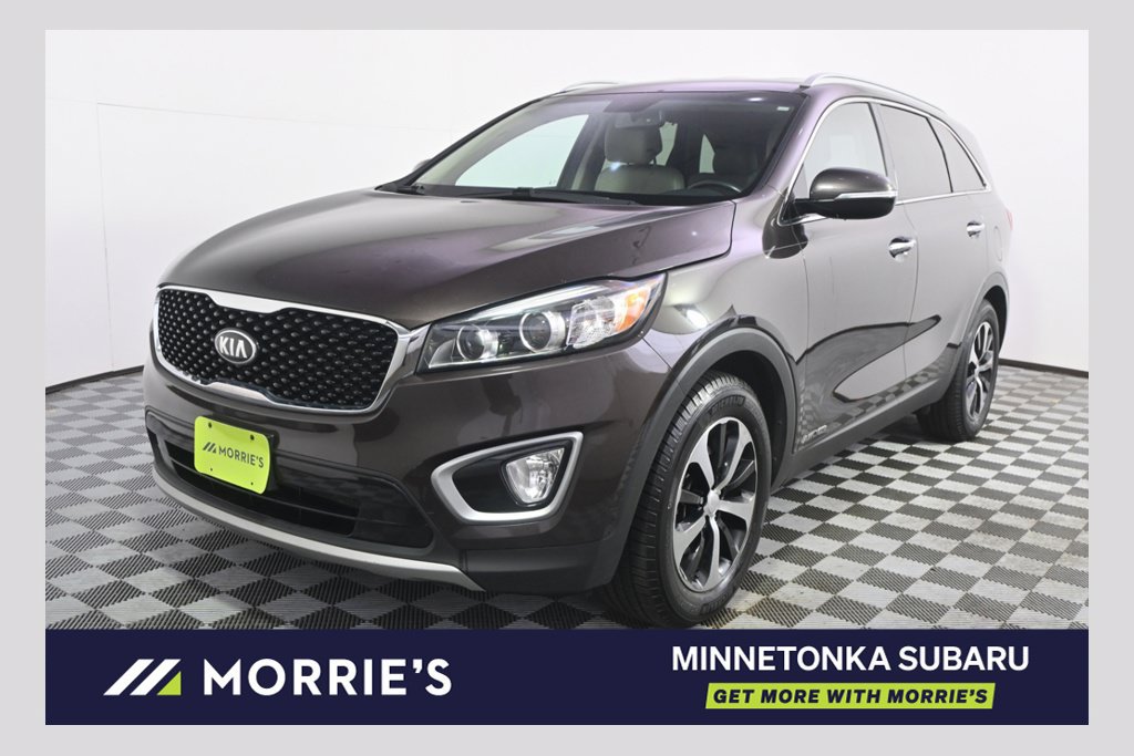 Used 2017 Kia Sorento EX AWD/4WD image 1