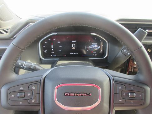 New 2026 GMC Sierra 2500 Denali Ultimate image 19