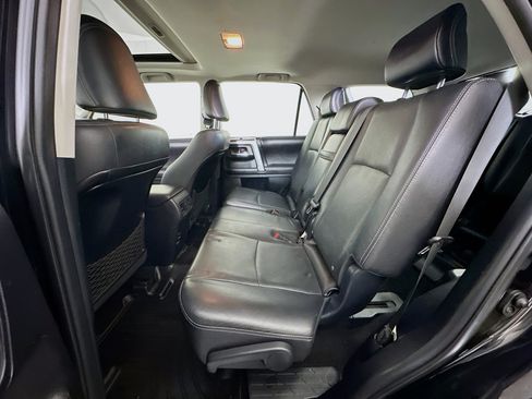 Used 2016 Toyota 4Runner Limited image 28