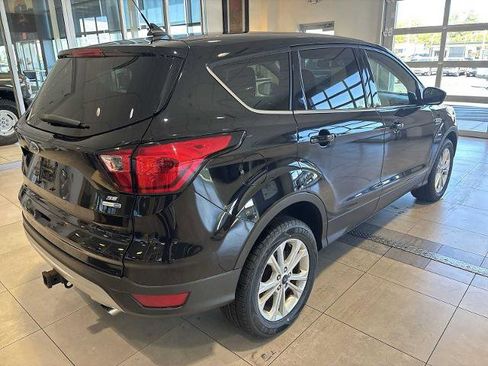 Certified 2019 Ford Escape SE AWD/4WD image 3