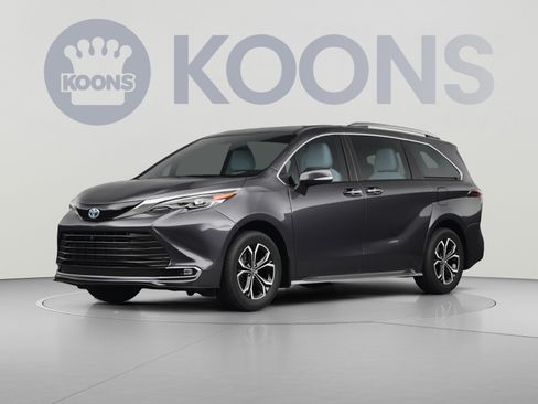 Used 2025 Toyota Sienna Platinum AWD/4WD image 1