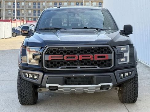 Used 2018 Ford F150 Raptor w/ Equipment Group 802A Luxury image 8