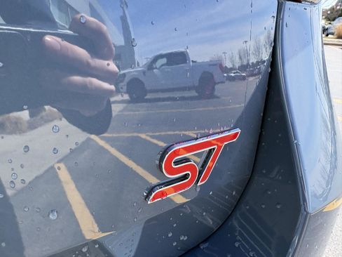 New 2026 Ford Explorer ST image 7