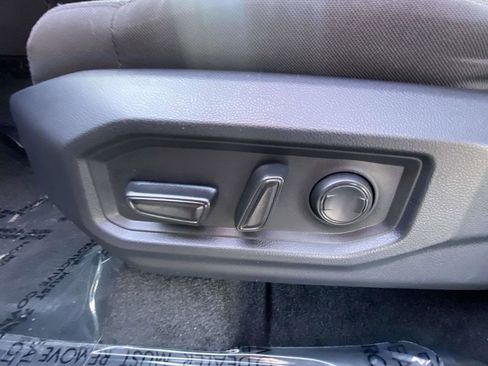 New 2026 Toyota Tundra SR5 AWD/4WD image 22