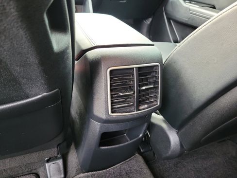 Used 2025 Kia Sportage EX FWD image 22