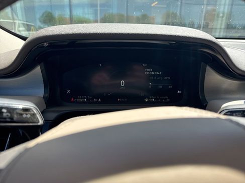 Used 2021 Lincoln Aviator AWD w/ Elements Package image 7