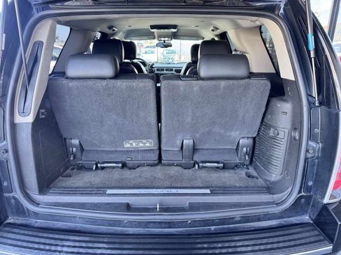 Used 2011 GMC Yukon Denali RWD image 26