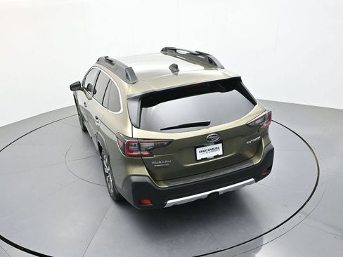 Used 2025 Subaru Outback Limited AWD/4WD image 28