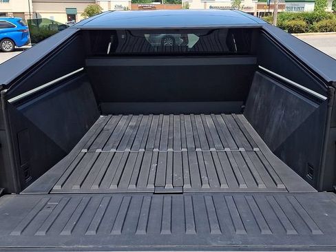 Used 2025 Tesla Cybertruck AWD Crew Cab image 29