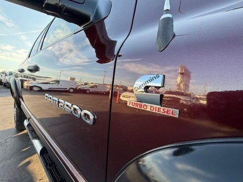 Used 2005 Dodge Ram 2500 Truck SLT image 19