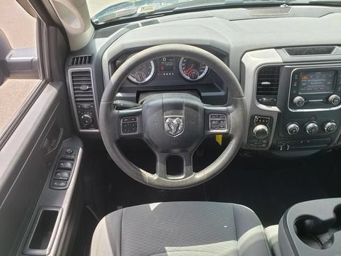 Used 2014 RAM 1500 Express AWD/4WD image 16
