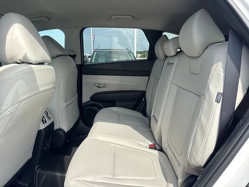 New 2026 Hyundai Tucson SEL Plus FWD image 9